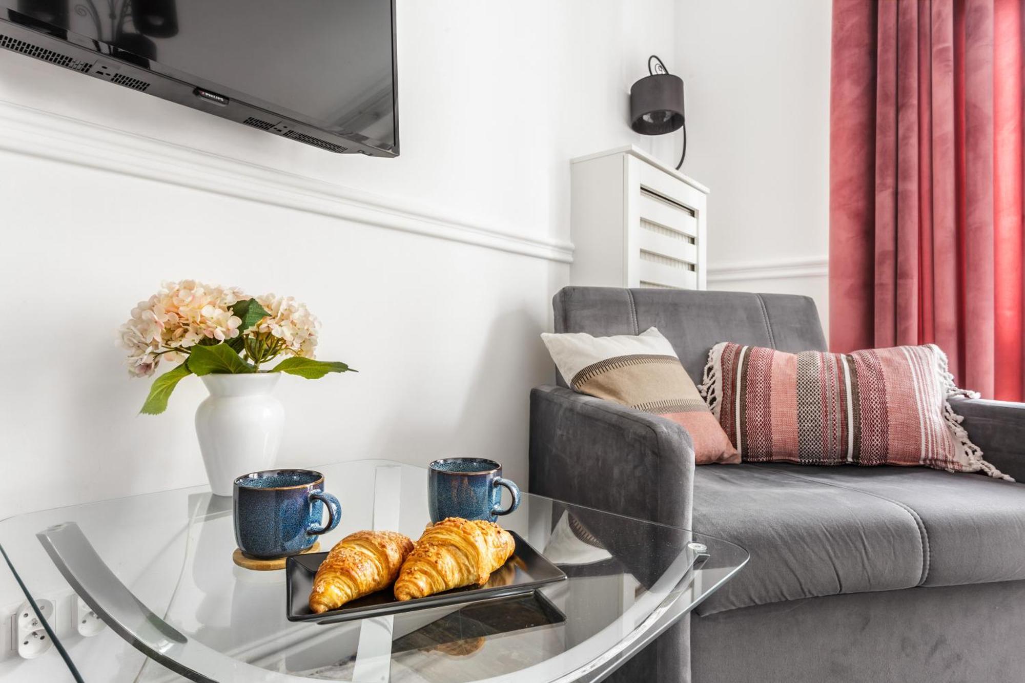 Charming Apartment In The City Center Varsóvia Exterior foto